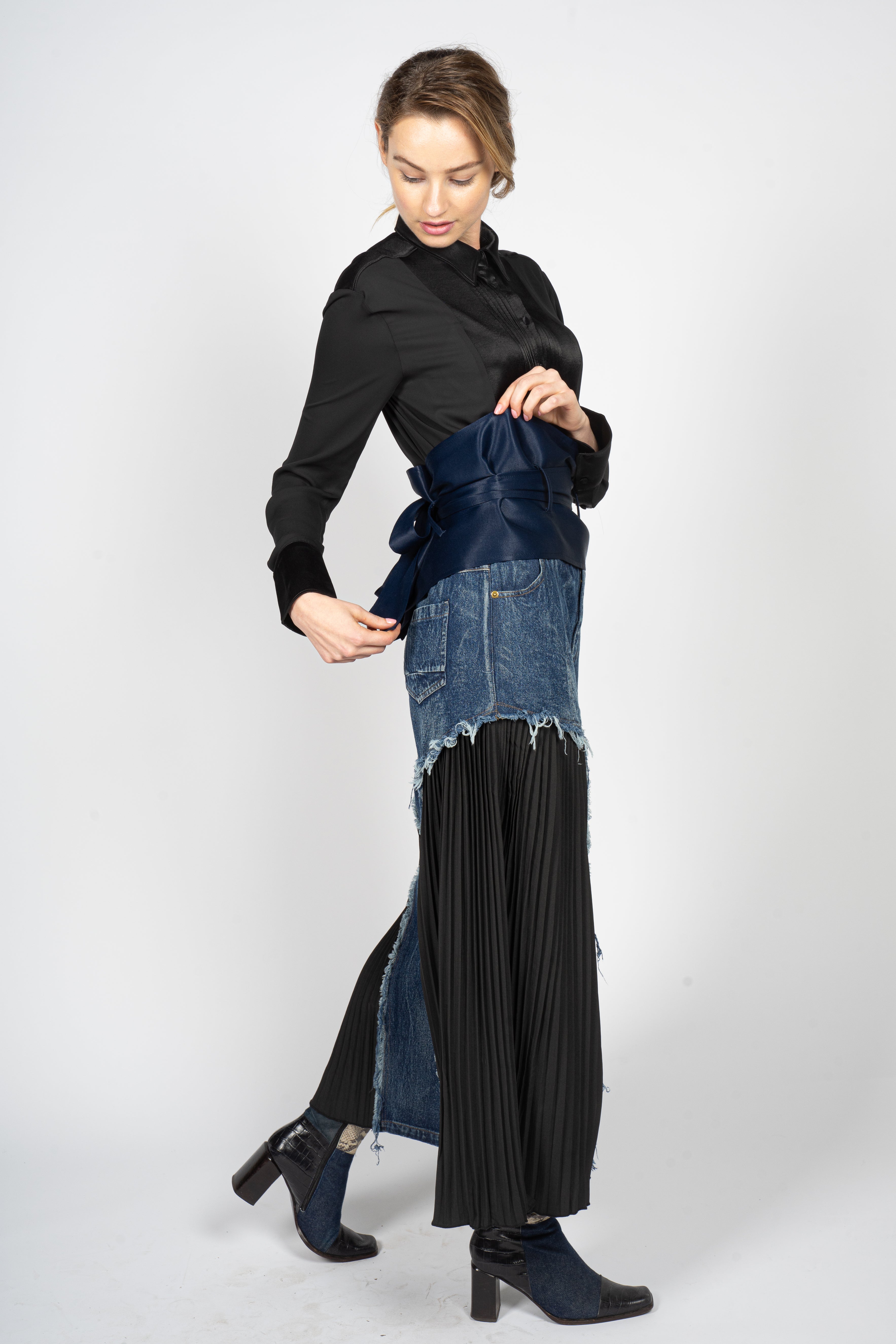 Dark Cerulean Satin Kamarbandh