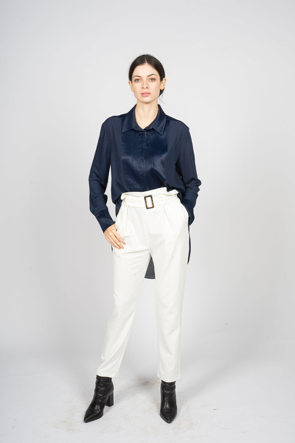 White High Waisted Trousers with Removable Belt