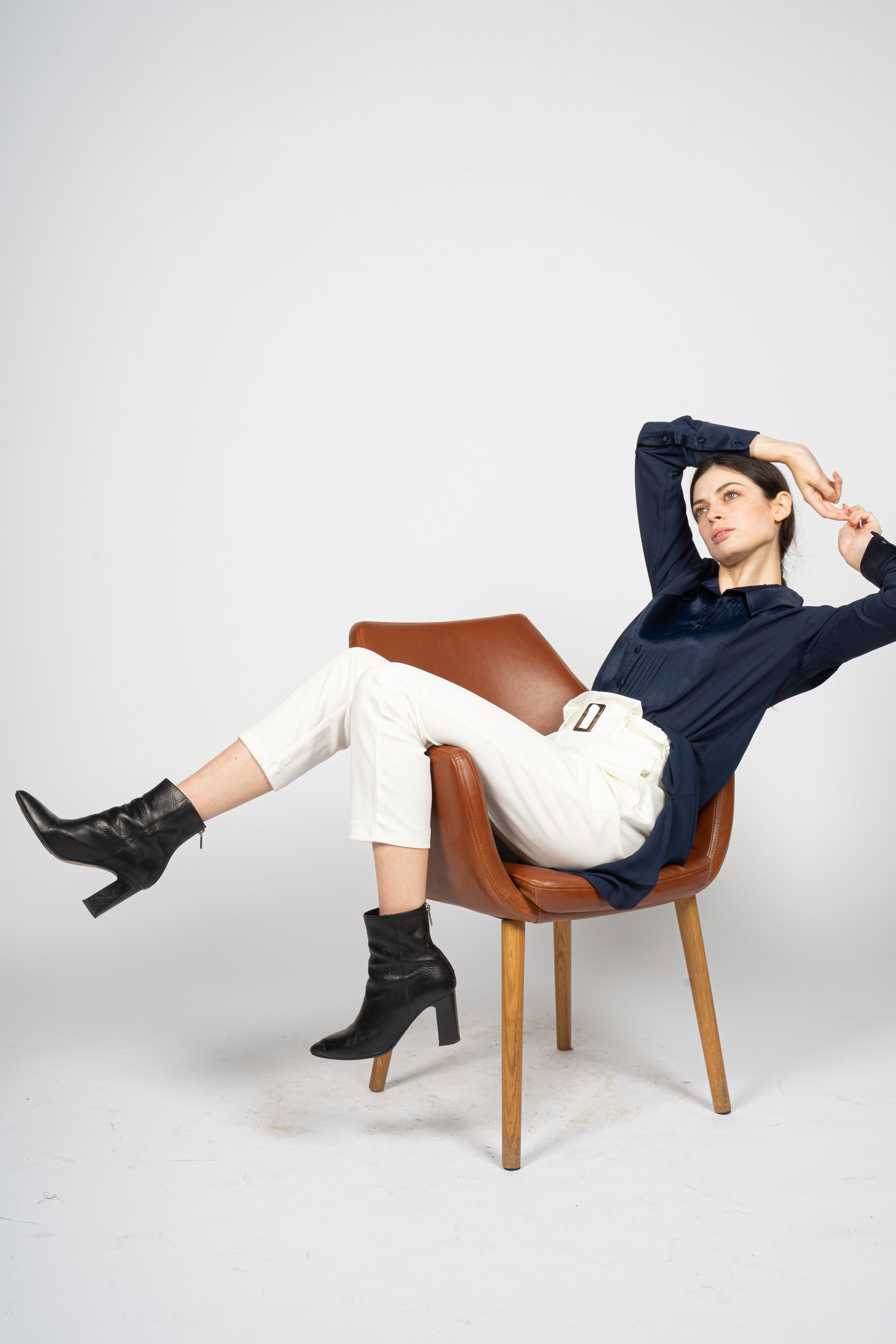 White High Waisted Trousers with Removable Belt