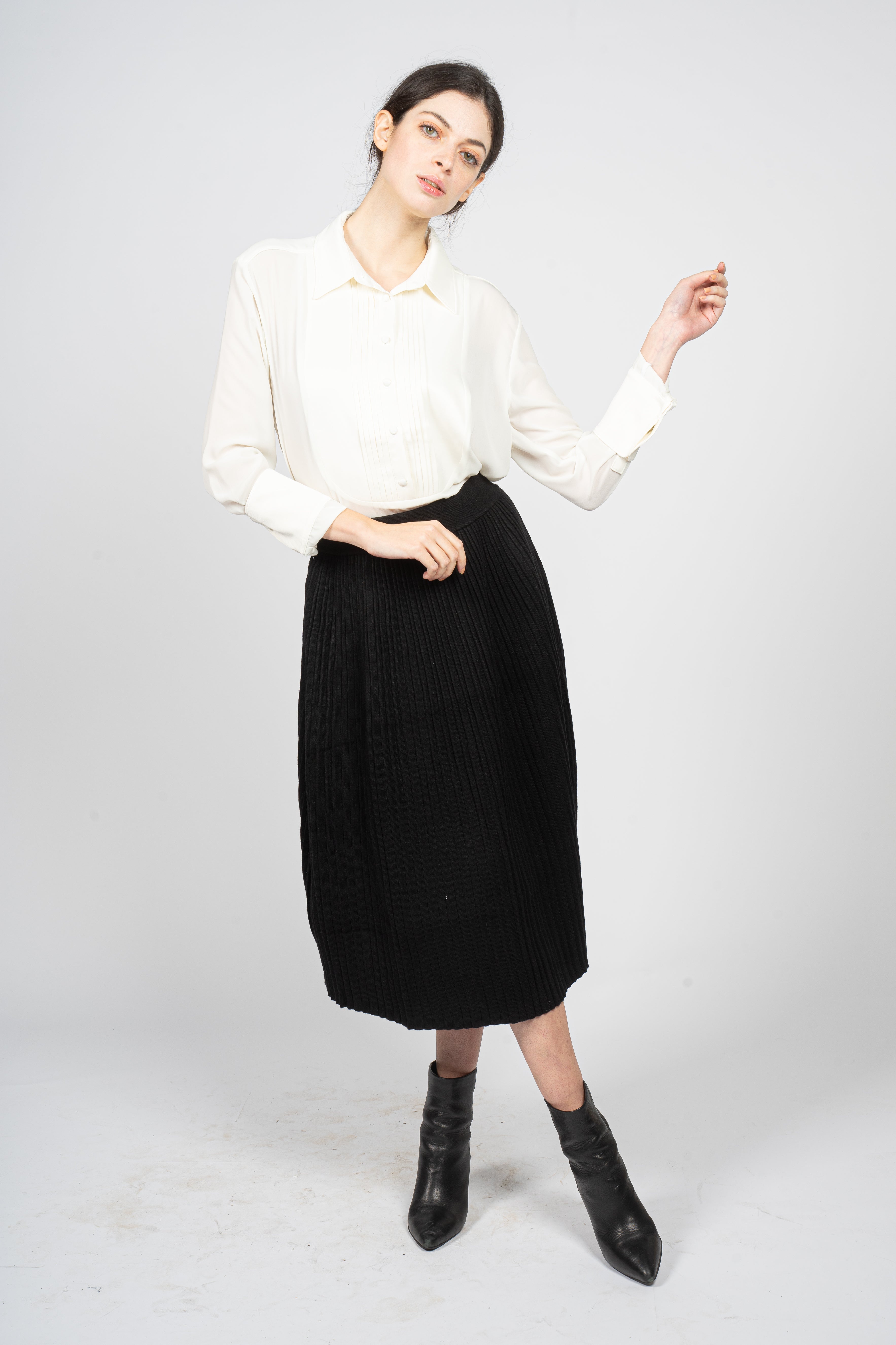 Calf-Length Pleated Skirt
